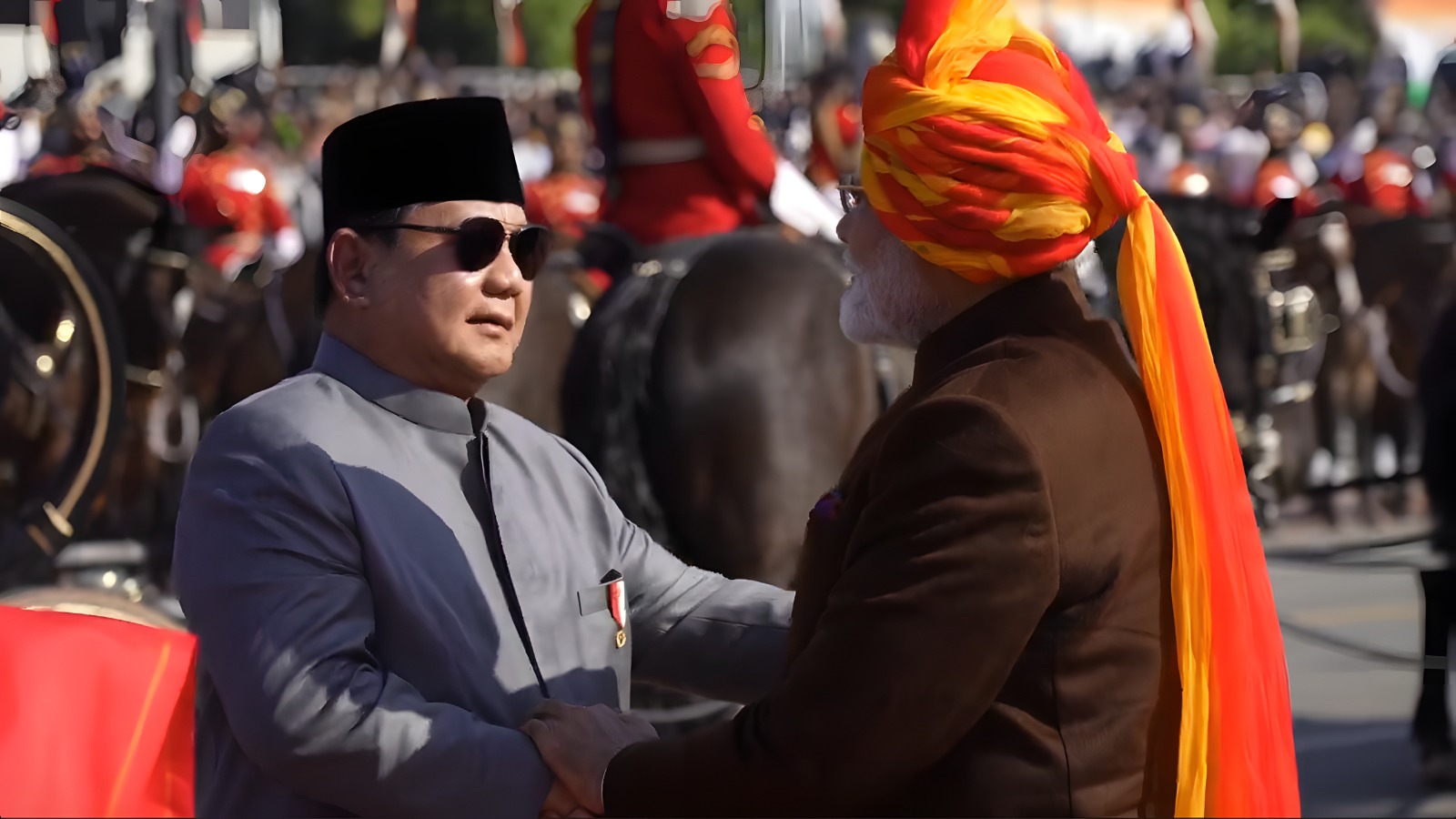 Presiden RI Prabowo Subianto dan Perdana Menteri India Narendra Modi beberapa kali bertemu dan bertukar gestur bersahabat