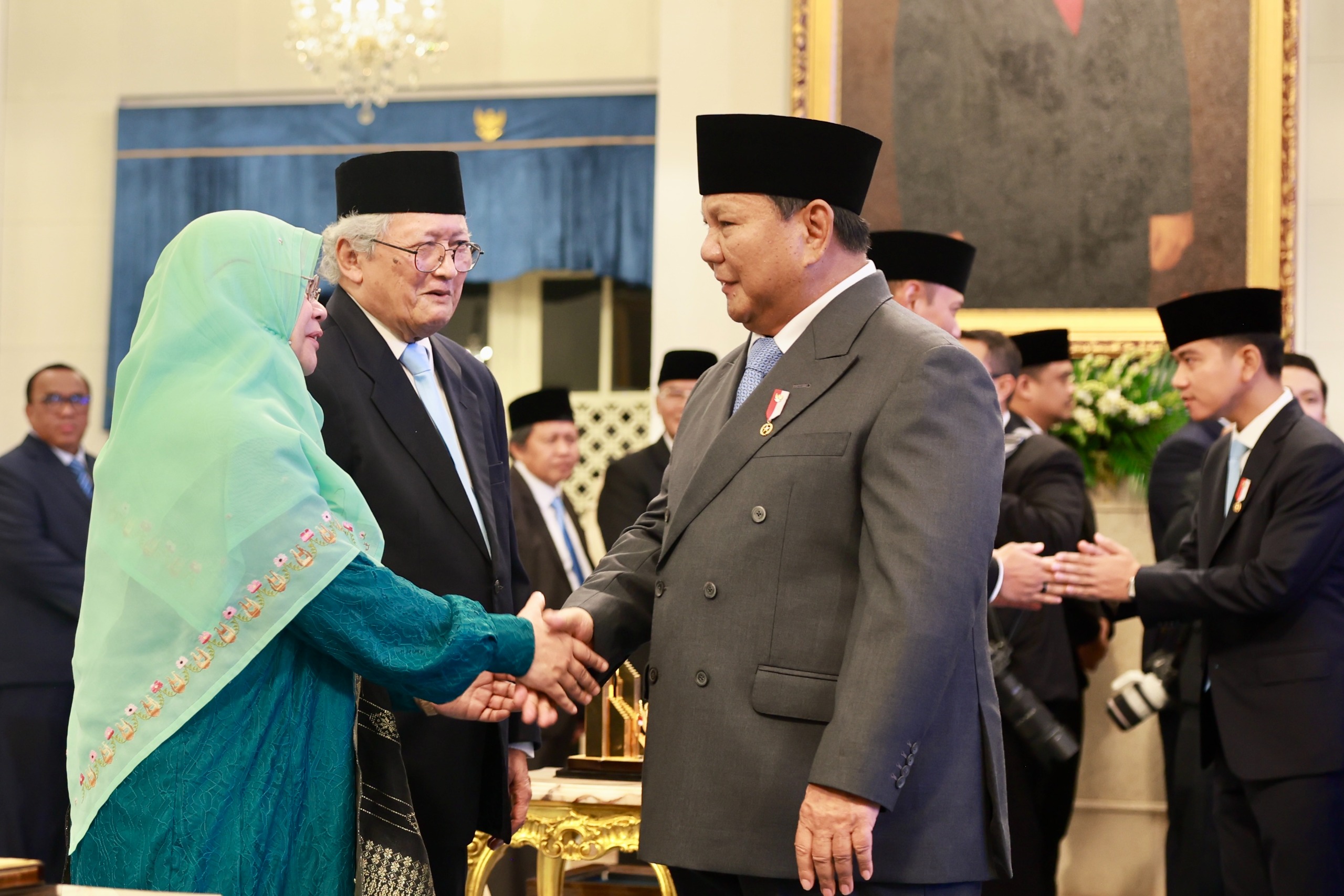 Ucapan terima kasih disampaikan oleh keluarga para tokoh bangsa yang hari ini ditetapkan sebagai Pahlawan Nasional.