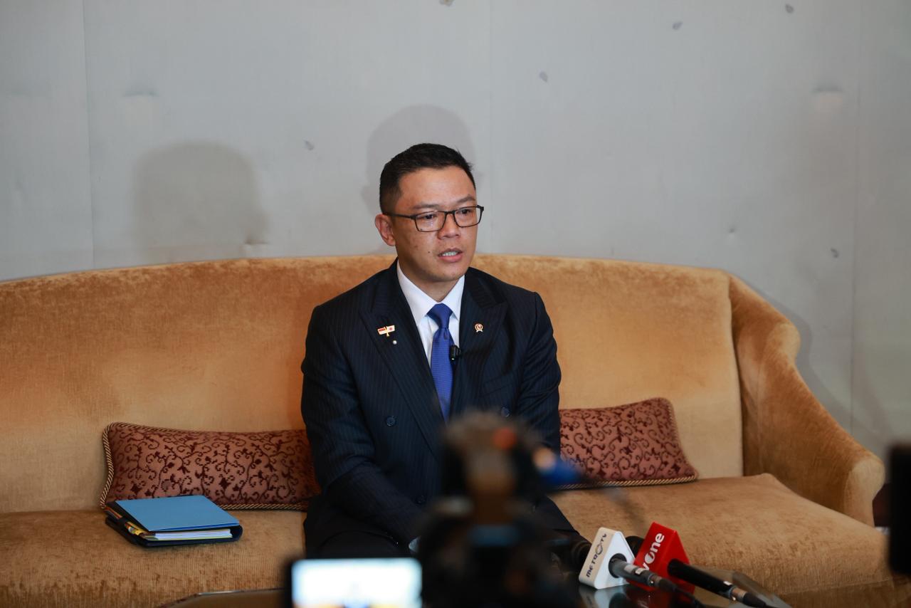 Menteri Luar Negeri Sugiono