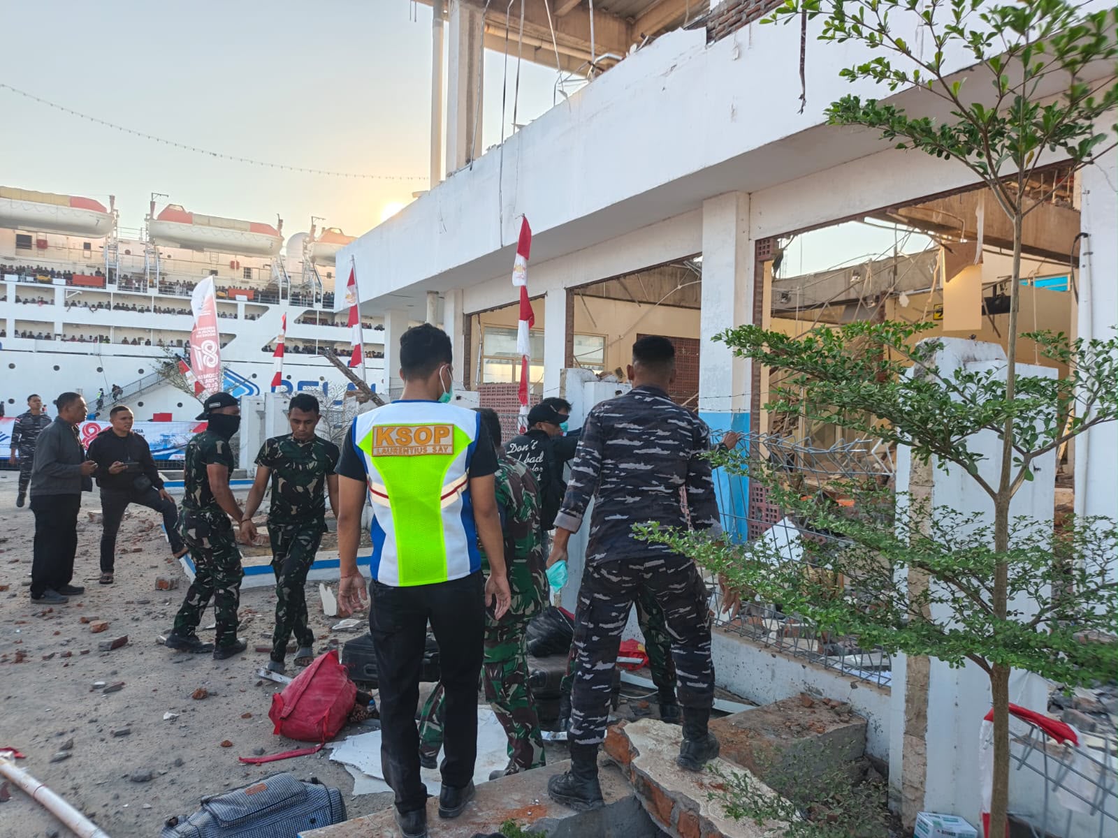 Dampak kerusakan bangunan yang disebabkan gempa di NTT