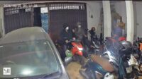 Aksi curanmor di Tambora Jakbar yang terekam kamera CCTV.